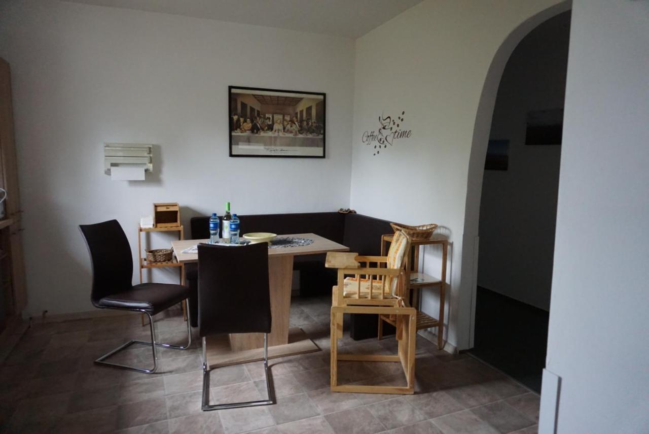Ferienhaus "Am Gutspark" Alt Tucheband Esterno foto